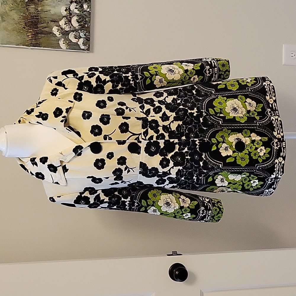 Nanette Lepore Velvet jacket Sz 6. Floral.